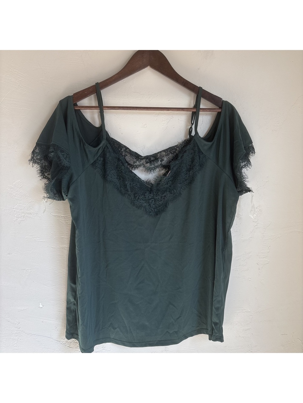Willow & Root Womens XL Dark Green Cold Shoulder Lace Trim Blouse Top Buckle